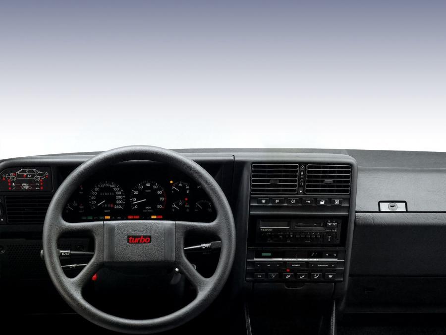  Fiat Croma Turbo i.e. 1989 года  (фото 3 из 4)